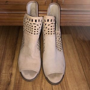 Jessica Simpson Heeled Open Toe Booties